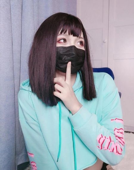 洛丽塔俄版_BD韩语在线播放